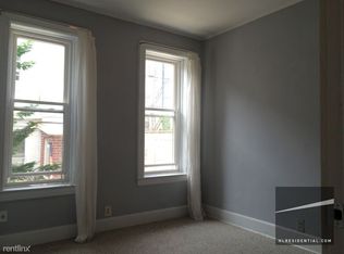 210 20th St #4, Brooklyn, NY 11232