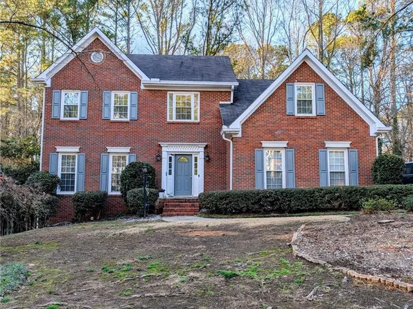 511 Shore Dr NW, Suwanee, GA 30024