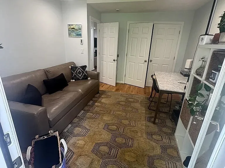 100 E Brookline St #1 — Photo 8