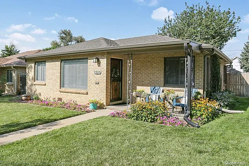 1223 Forest St Photo 1