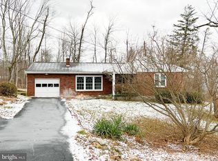 67 Country Ln, Lewistown, PA 17044