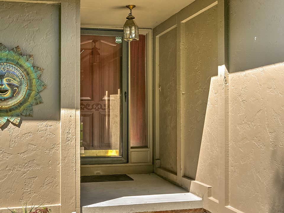 1st image of 15708 Capitol Ave
