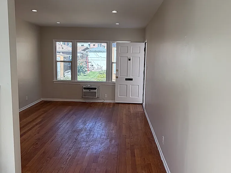 1237 N Cordova St #2 — Photo 1
