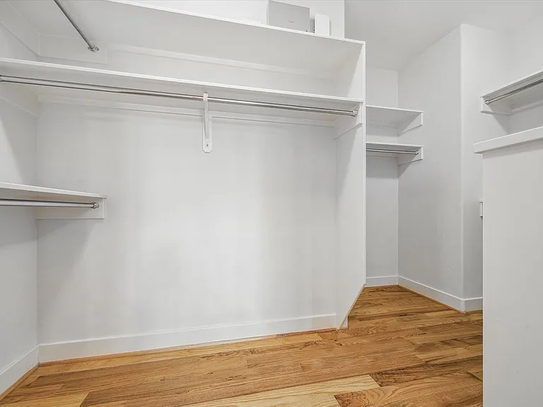 1468 California St — Photo 14