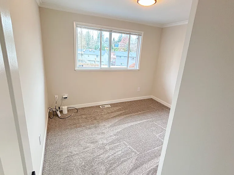 1622 Lake Youngs Way SE — Photo 8