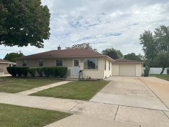 1604 Kenneth Ave, Kaukauna, WI 54130