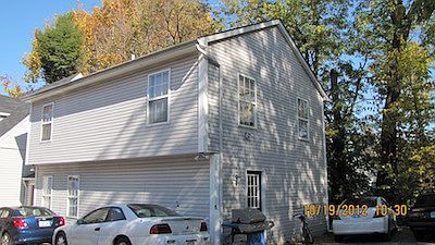 2nd image of 526 Woodland Ave #A