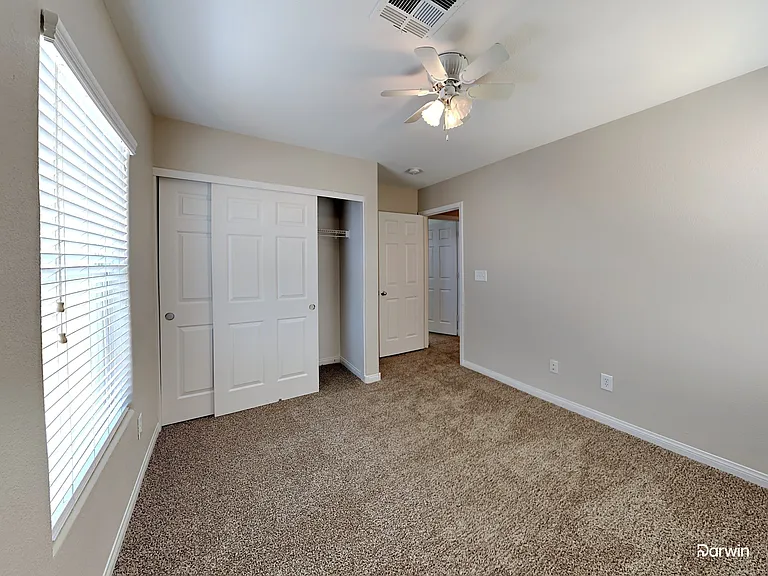 10591 Mann St — Photo 7