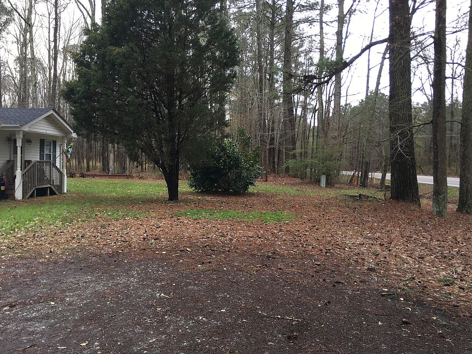 2nd image of 3625 N Landing Rd