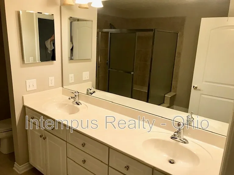 6346 Grassmere Dr — Photo 38