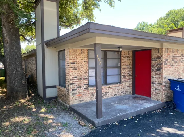 402 Turkey Creek Trl APT A, Bridgeport, TX 76426