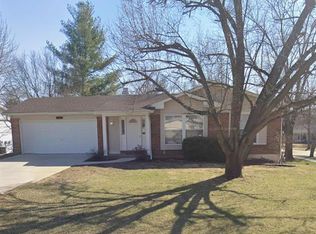 15740 Tambour Ct, Chesterfield, MO 63017