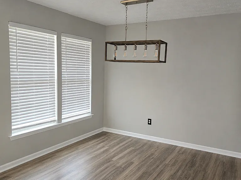 2806 Captains Cove Ct — Photo 10