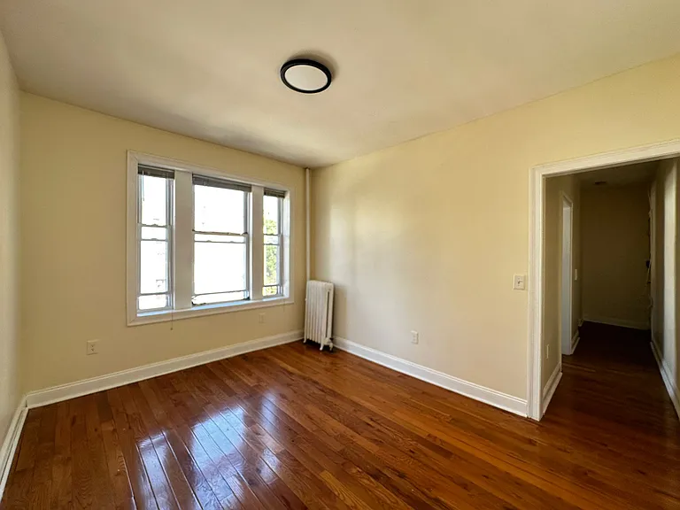 266 Monticello Ave #10E — Photo 5