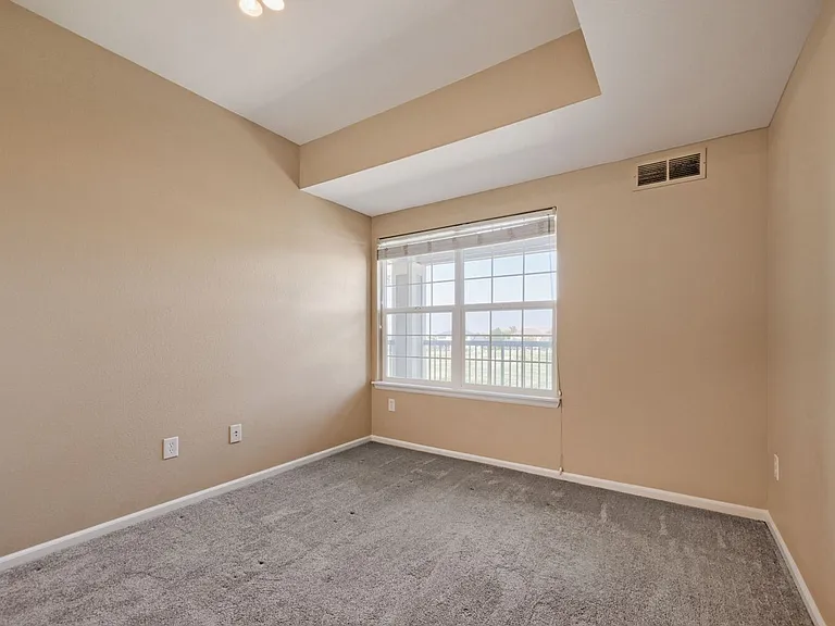 3155 Blue Sky Cir #16-306 — Photo 9