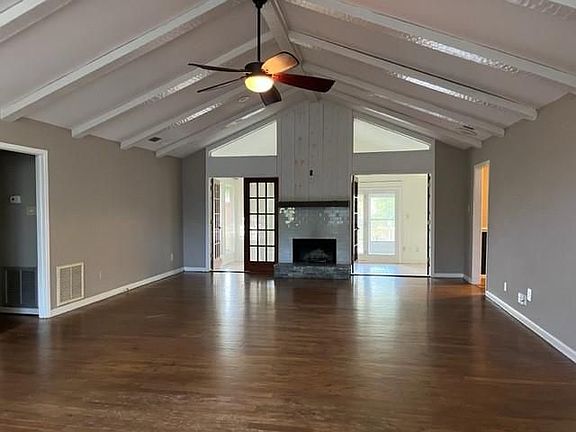 2nd image of 5512 White Pine Dr