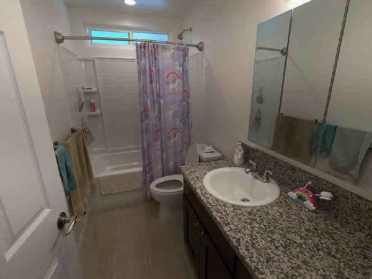 855 Ainako Ave #B — Photo 8