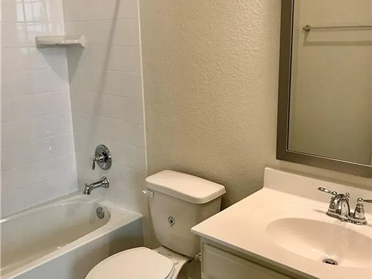4232 Promontory Point Trl — Photo 20