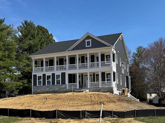 2nd image of 2415 Mitchellville Rd