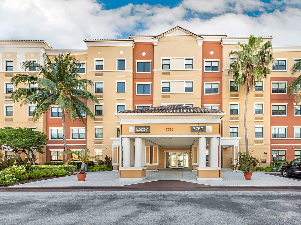 Miami - Airport - Doral - 25th Street