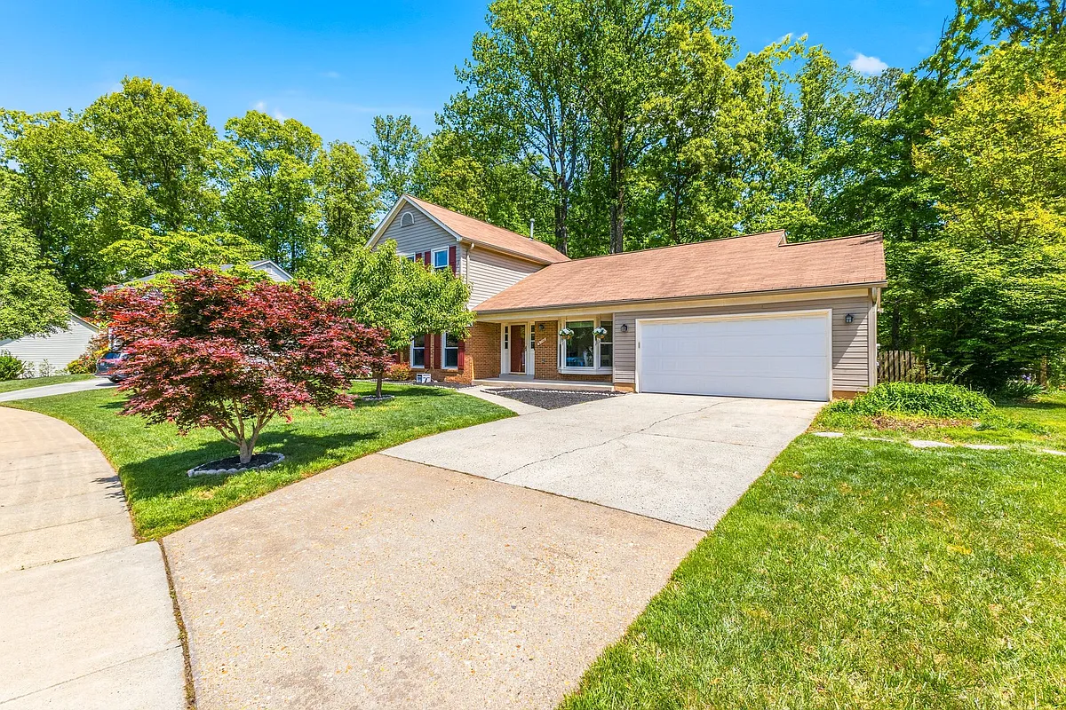 Building Photo - 9726 Dellford Ct