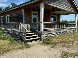 8 Clammers Ln, Harrington, ME 04643