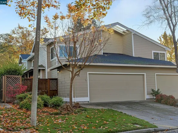 25 Francisca Dr, Moraga, CA 94556