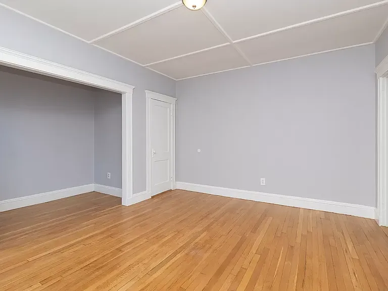 131 Park Dr #33 — Photo 5