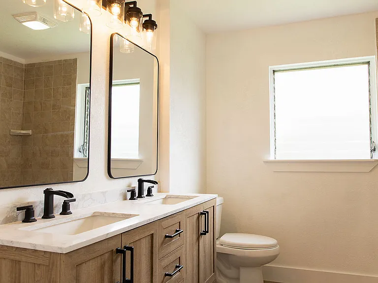 Bathroom w/Double Vanity