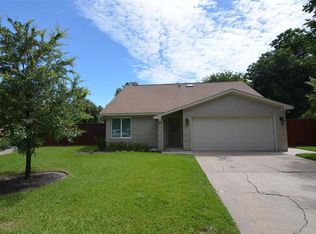 10514 Trade Winds Dr, Houston, TX 77086