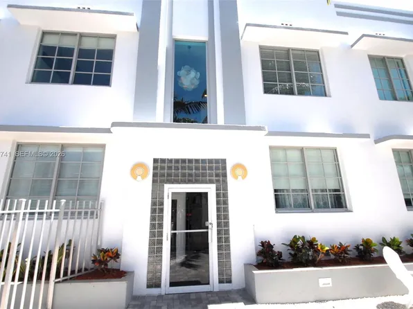 526 15th St, Miami Beach, FL