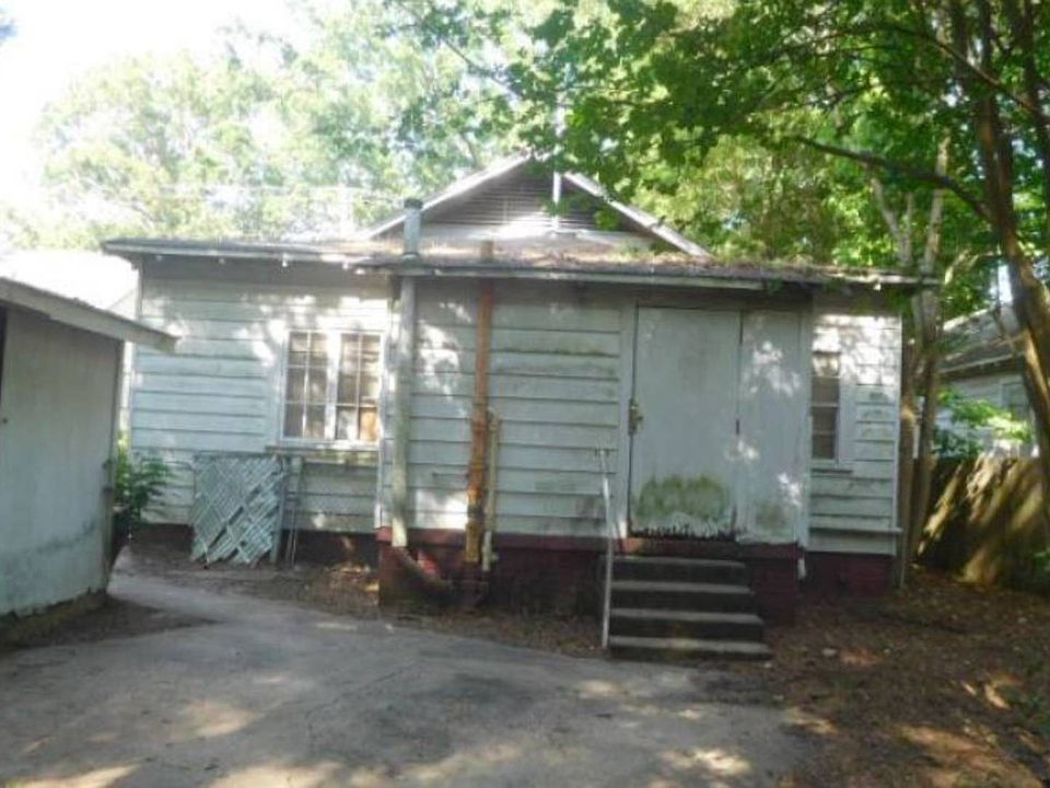 2nd image of 340 Arthur St