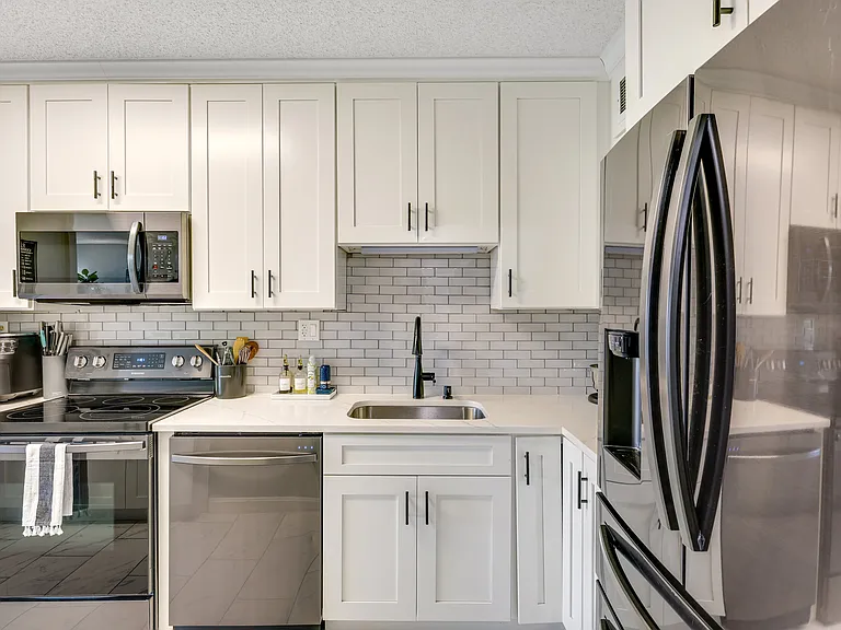 5500 Holmes Run Pkwy #510 — Photo 7