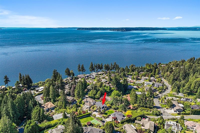 2nd image of 9100 Olympic View Drive