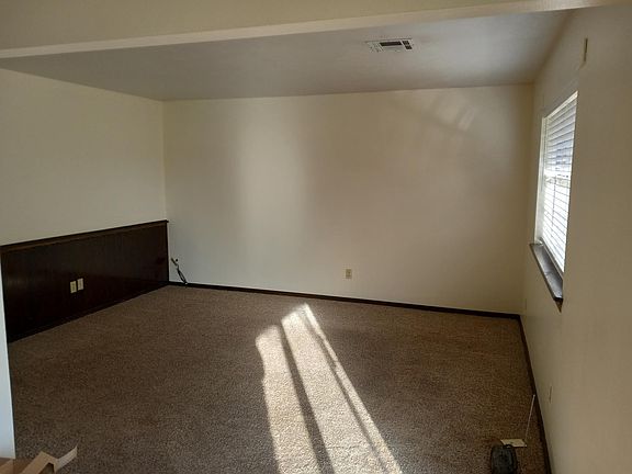 5th image of 205 W Okarche Ave
