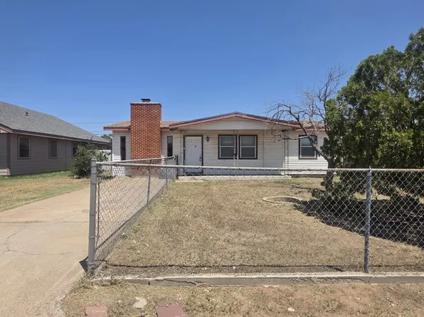 711 Ruby Dr, Midland, TX 79703