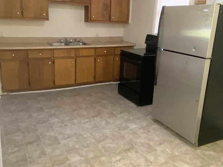 812 Wofford Kitchen 2_09182025