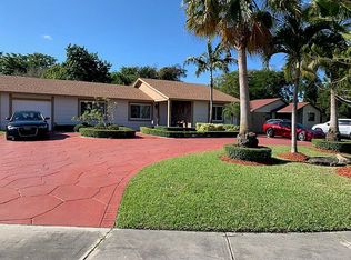 1640 S Curlew Ln, Homestead, FL 33035