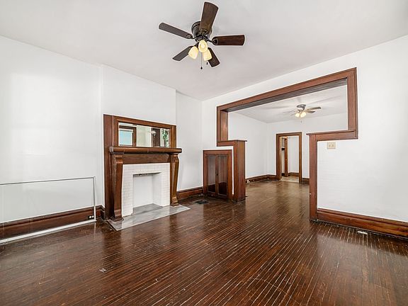 3rd image of 1466 Summit St