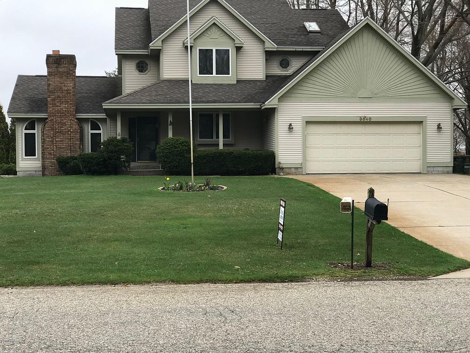 1st image of 3840 Eastbrook Dr