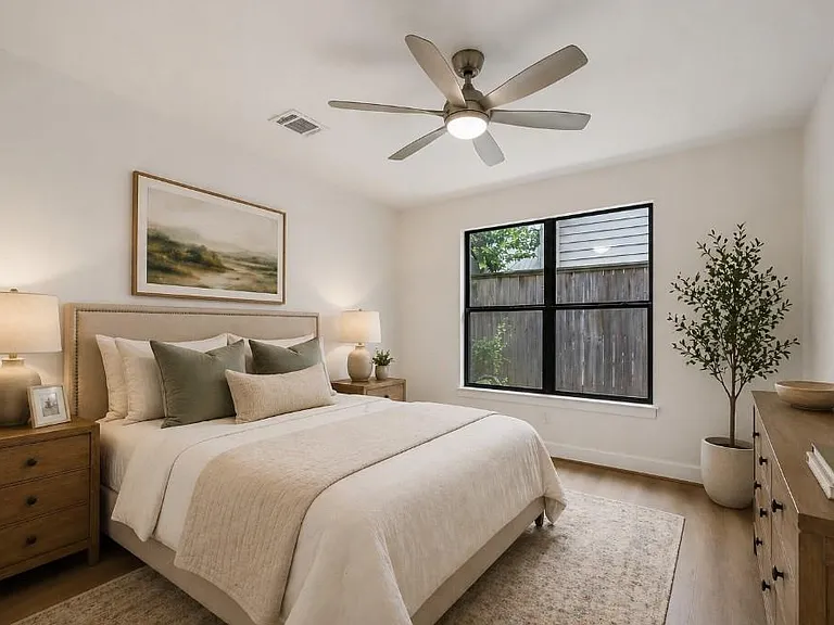 650 Westcross St #70 — Photo 5