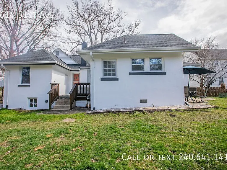 9614 51st Ave — Photo 34