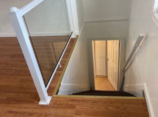 832 Myrtle St FLOOR 2, Elizabeth, NJ 07202