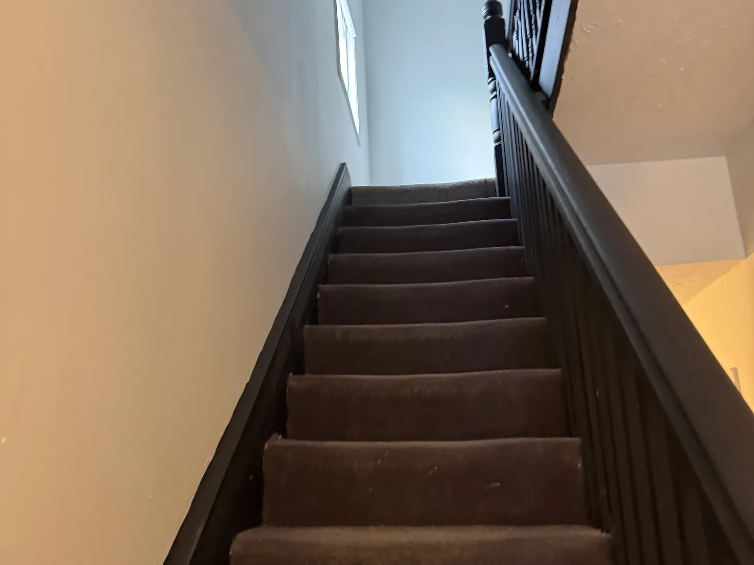 5 bed, 2818 sqft, $1,850 — Photo 1