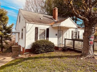 1702 Pierce St, Kingsport, TN 37664