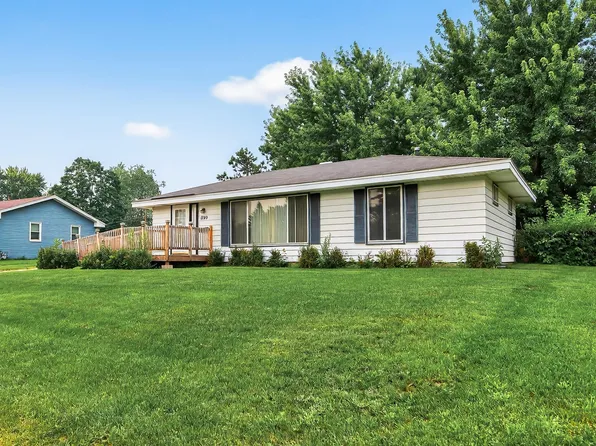 1249 Gary Dr, Saint Paul Park, MN 55071