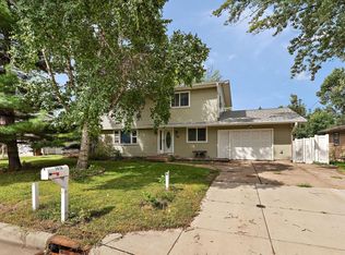 1016 15th St W, Hastings, MN 55033