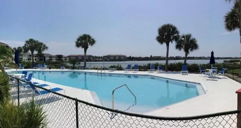 1007 Ocean Marina Dr — Photo 2
