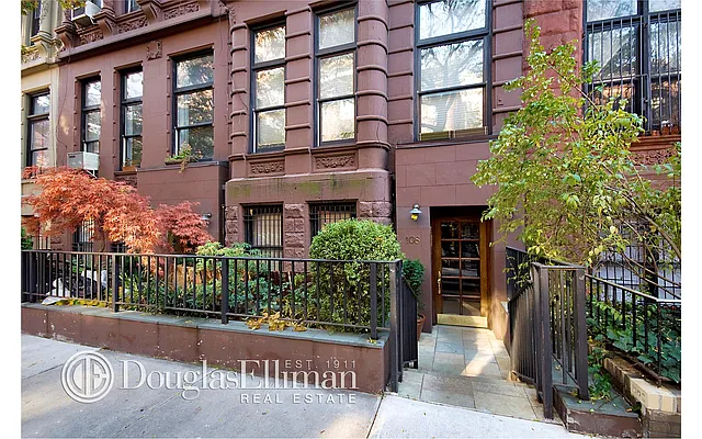 Sold by Douglas Elliman | media 17