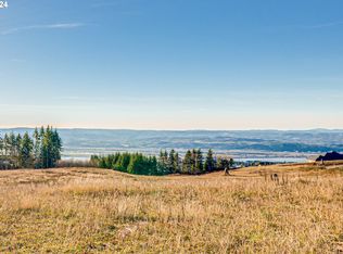 117 Resort Ln #2, Kalama, WA 98625